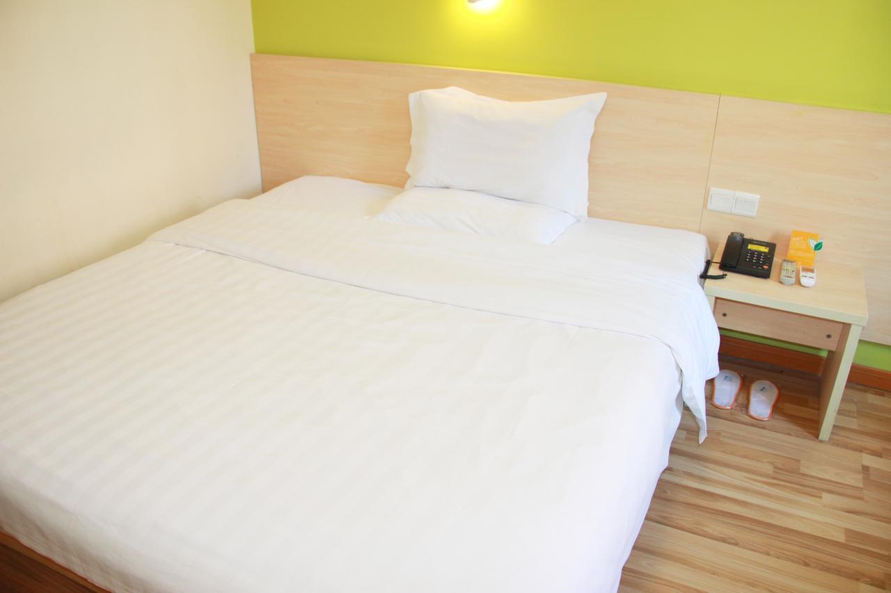 7Days Inn Huludao Xingcheng Hot Spring Street Exterior foto